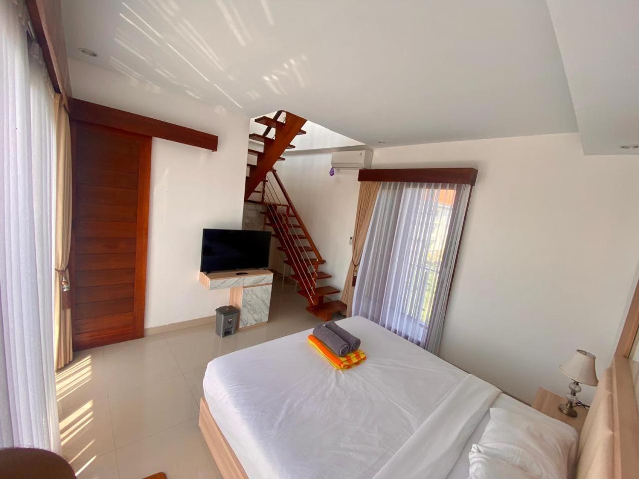 Songoku House Apartment Pesanggaran